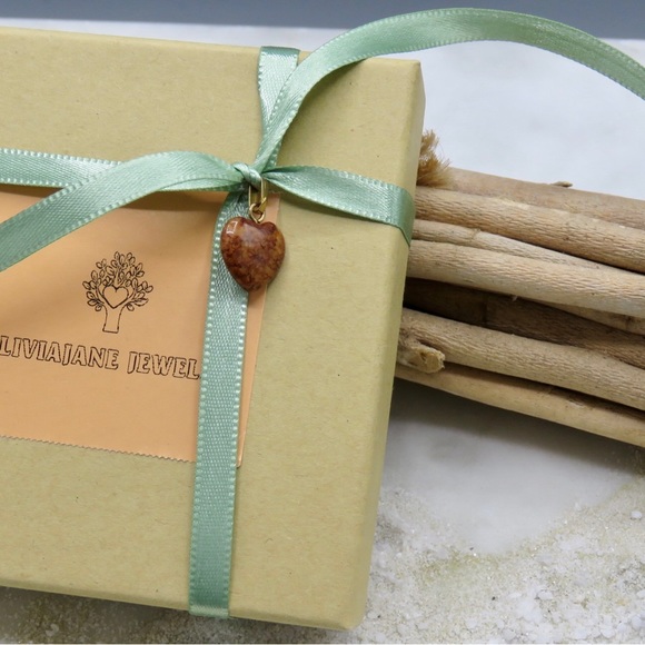 Black Onyx & Sterling Silver Bracelet w/ Antique SS Charm - Picture 5 of 7